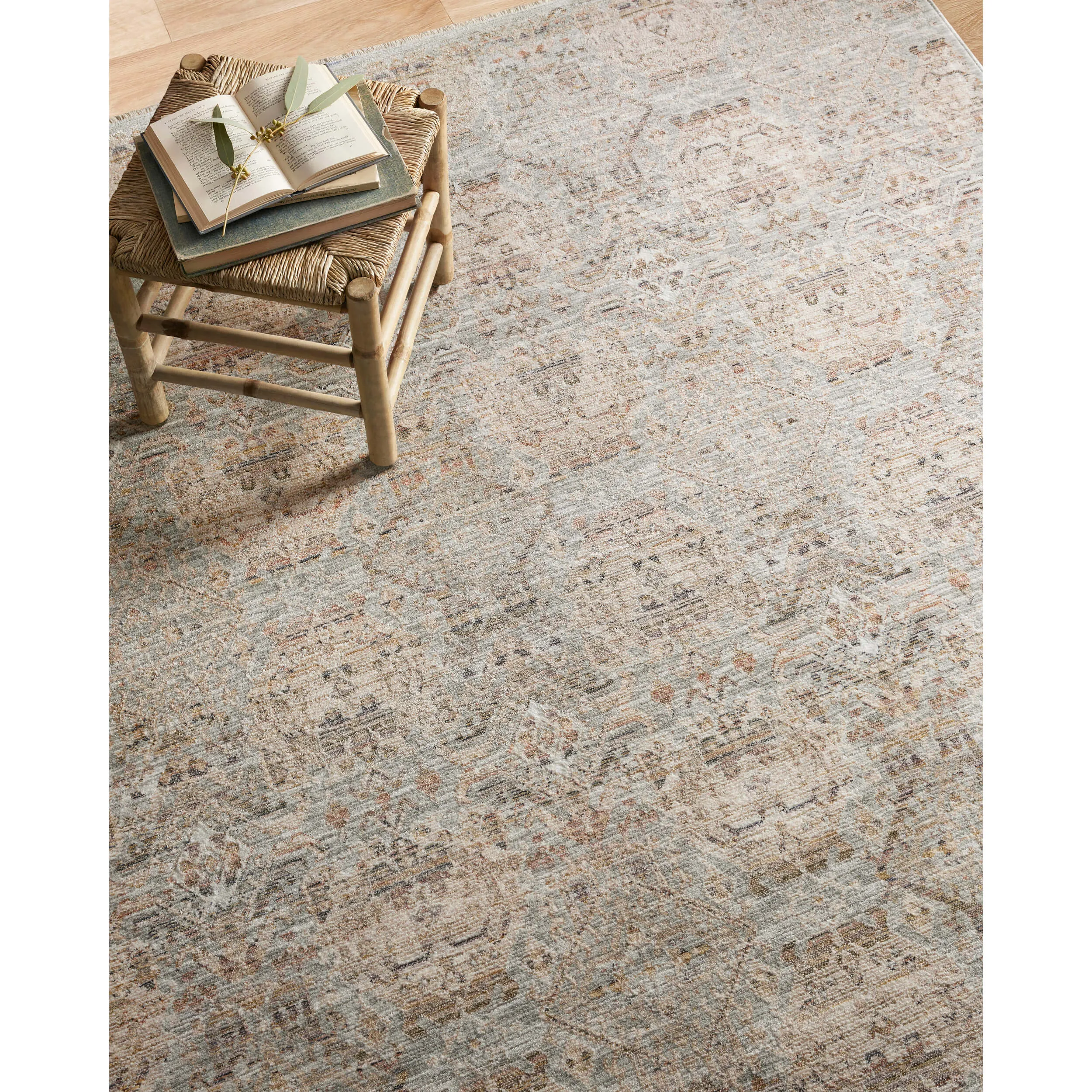 Amber Lewis x Loloi Rug Zuma ZUM-05, Silver/Multi