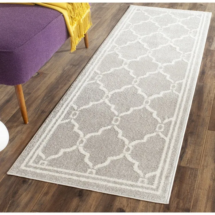 Amherst 2' 3" x 13' Indoor/Outdoor Woven Area Rug - Light Gray/Ivory