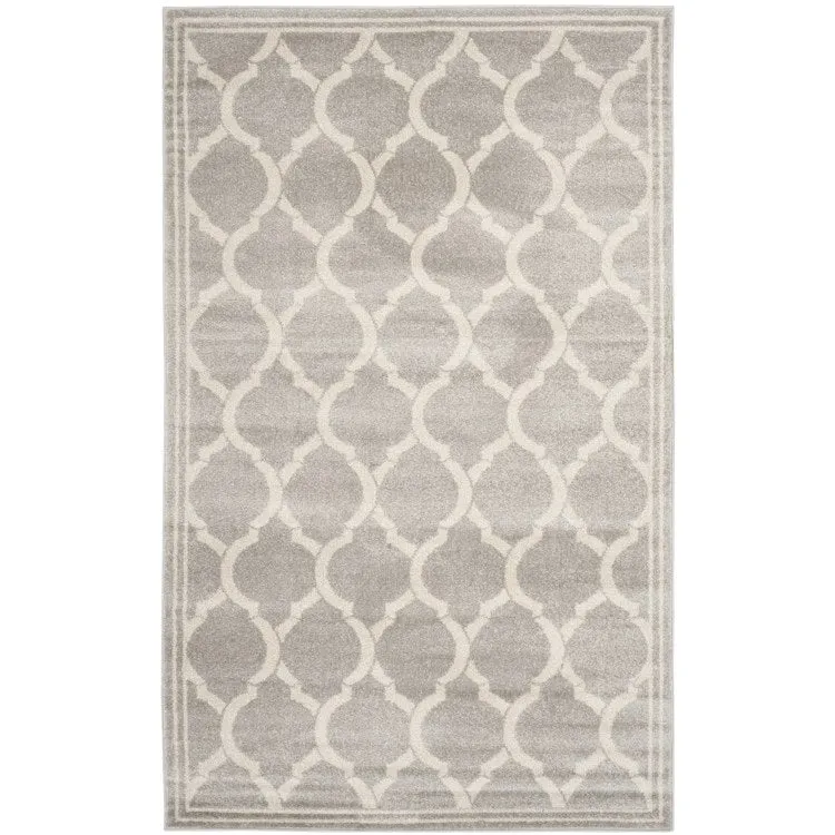 Amherst 5' x 8' Indoor/Outdoor Woven Area Rug - Light Gray/Ivory