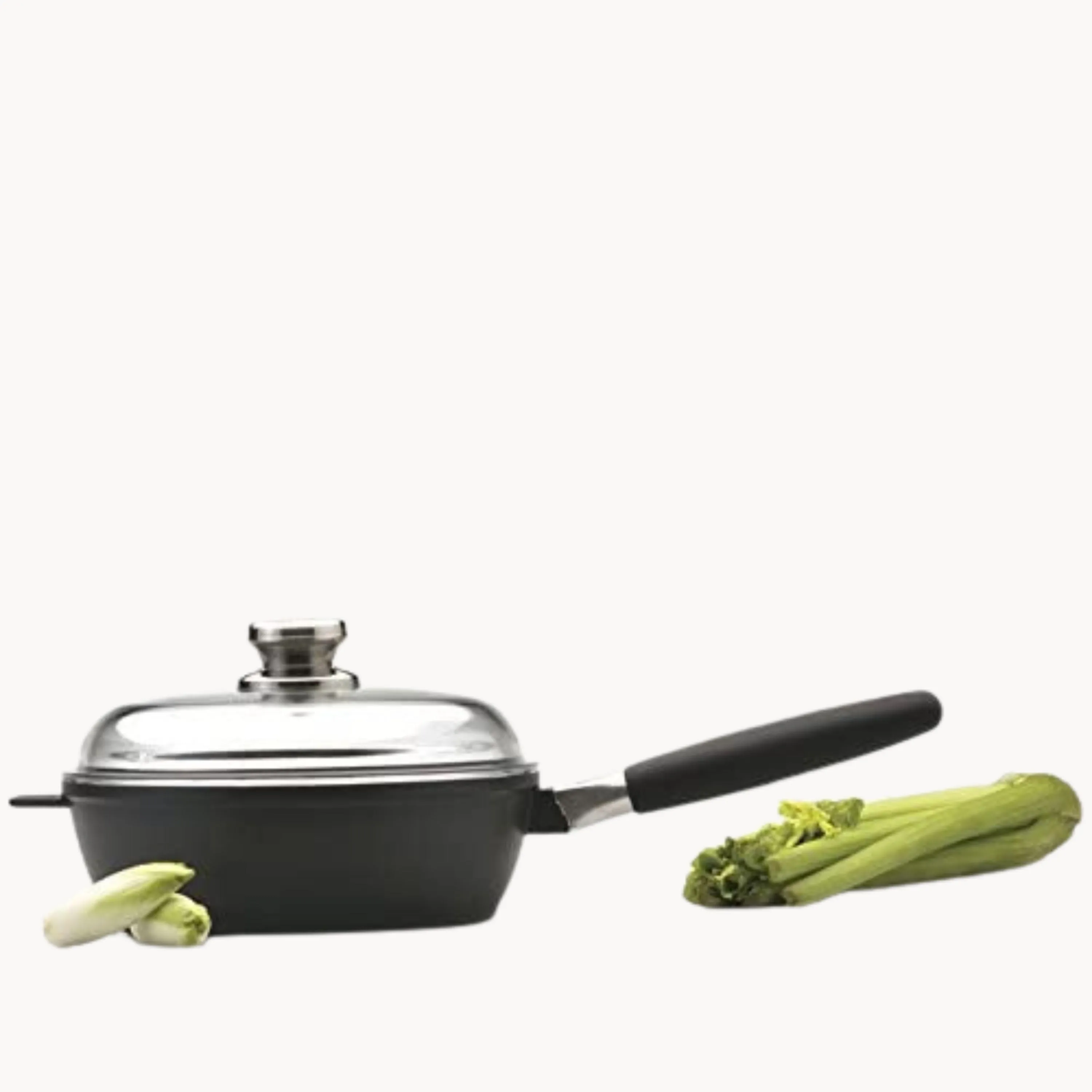 BergHOFF Scala Non-stick Cast Aluminum 9.5" Sautepan 3Qt., Glass Lid, Detachable Handle, Black