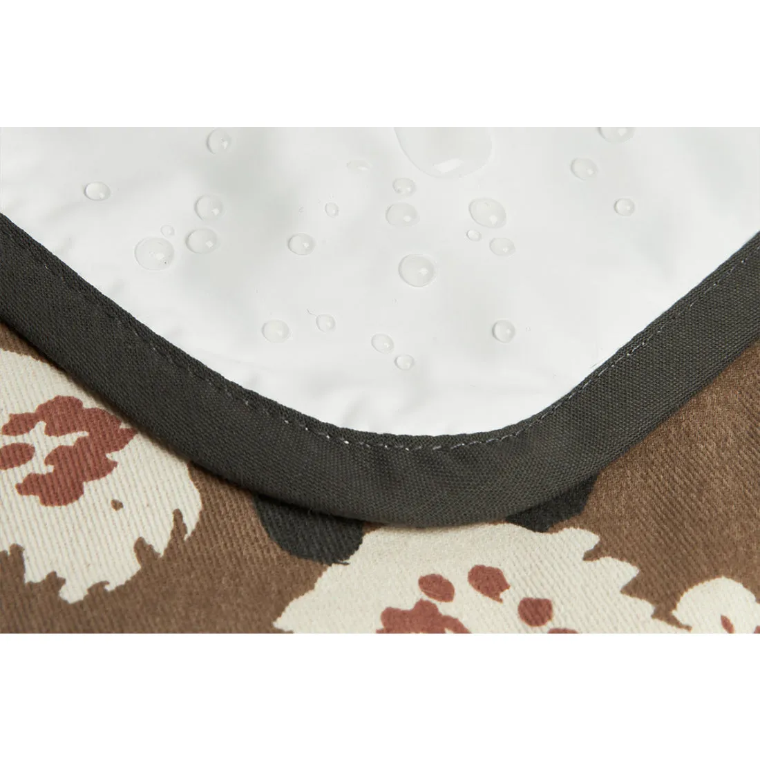 nobodinoz Hyde Park Waterproof Changing Pad Camellia