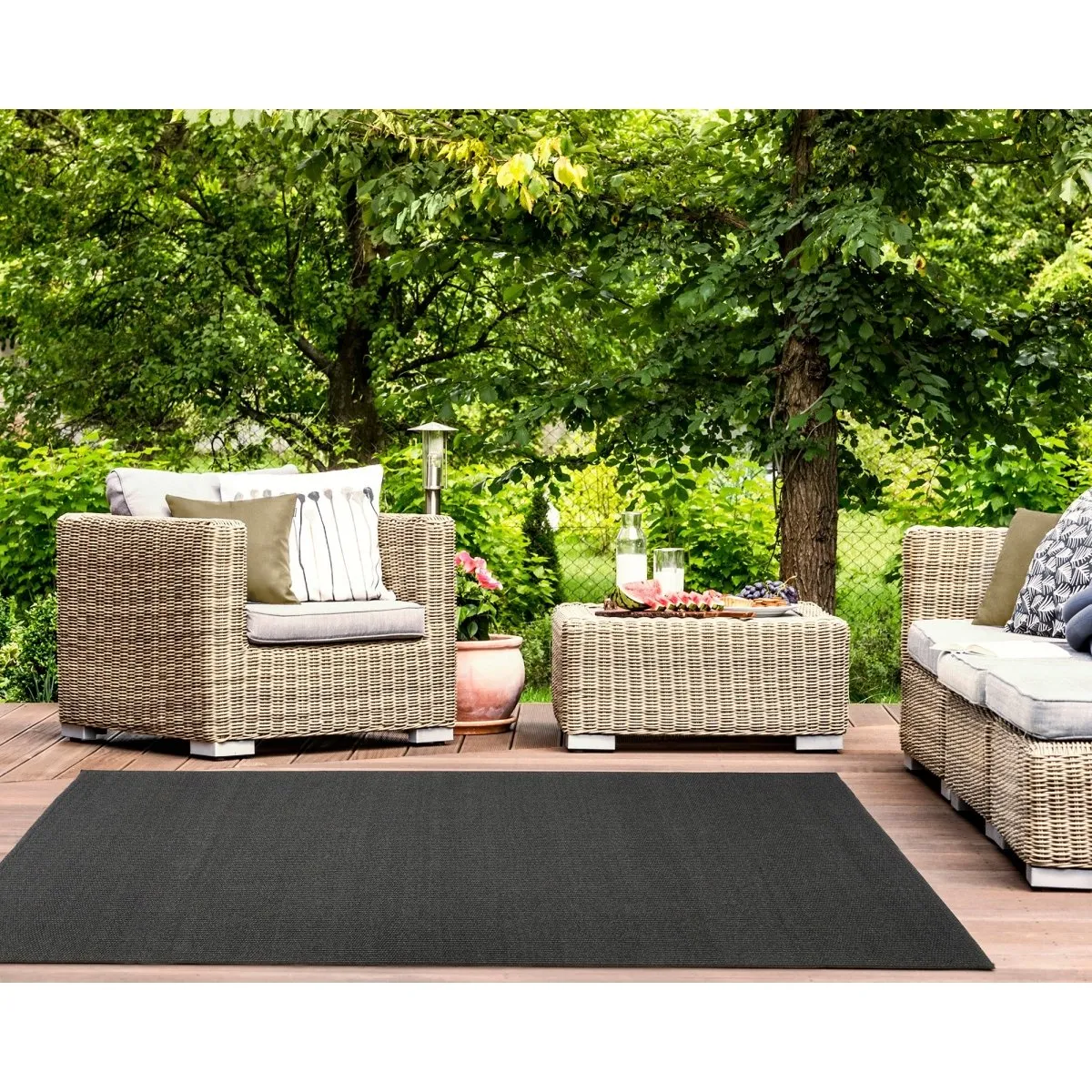 Trans-Ocean AVALON Indoor/Outdoor Power Loomed Polypropylene Durable Area Rug  - Charcoal